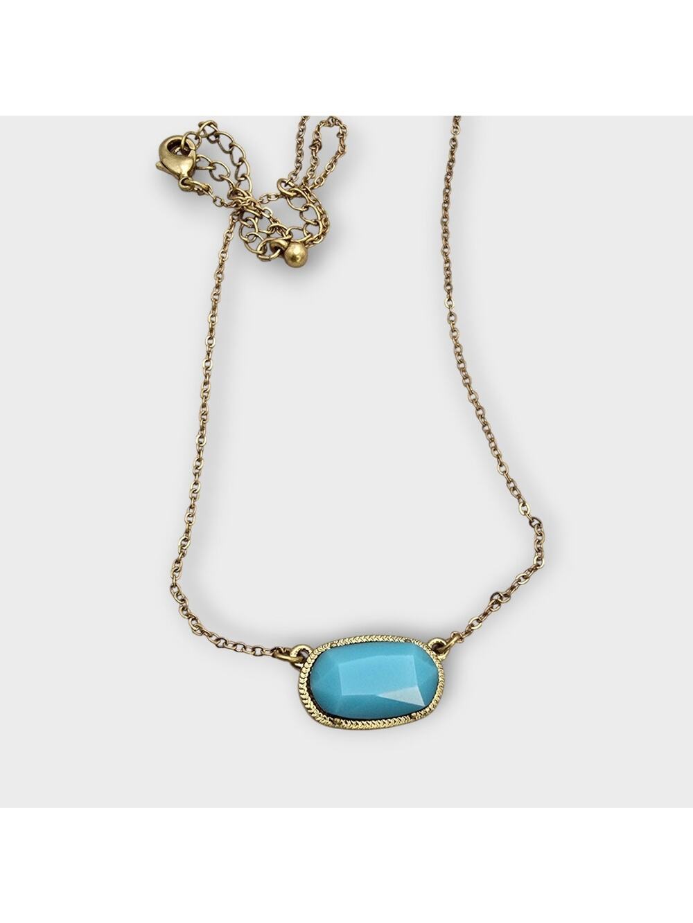 Turquoise Faceted Glass Pendant Gold Necklace – Dainty Modern Chic